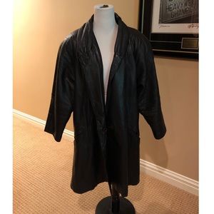 Black long genuine leather jacket w/pockets